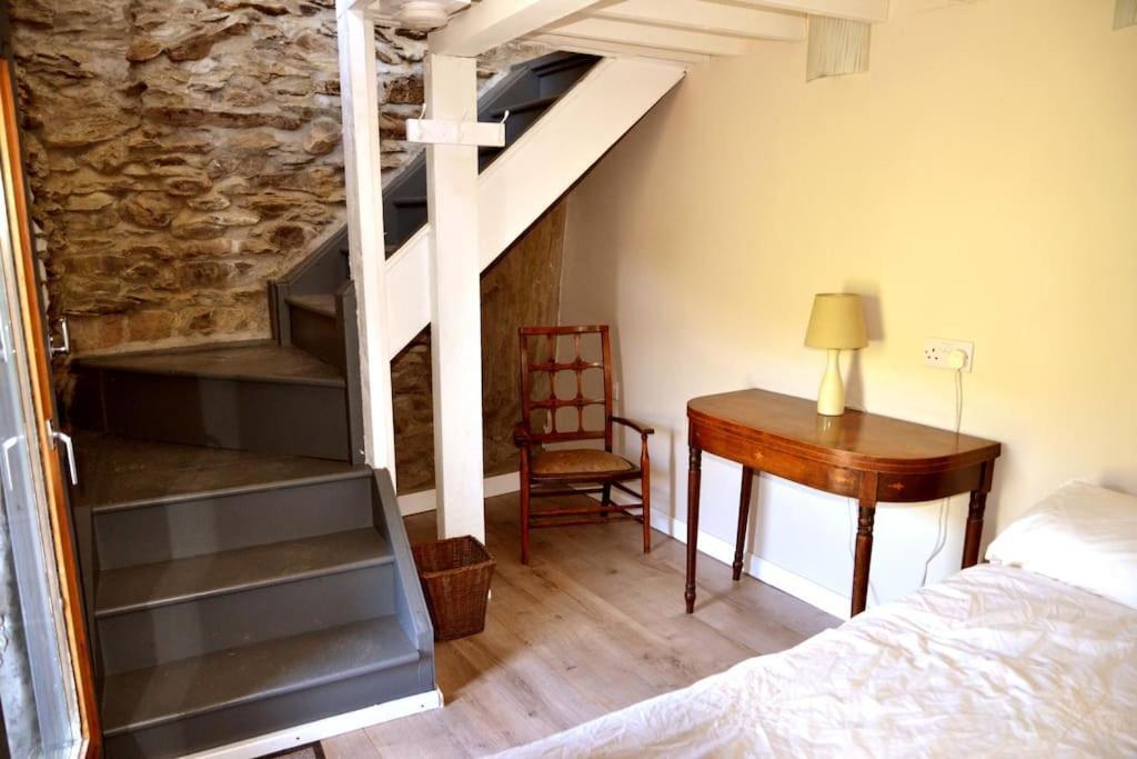 Secluded Cottage Nestled In The Beara Peninsula 킬라니 외부 사진